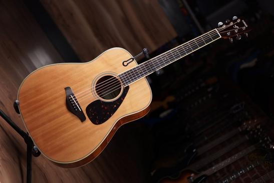 Yamaha FG820 #620108