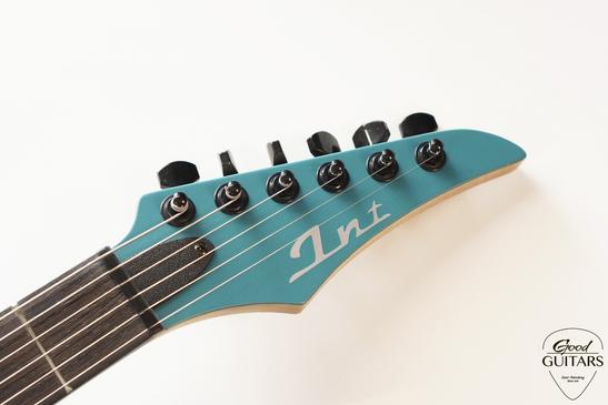INT Guitars Superstrat Baritone Turquoise Blue #617513