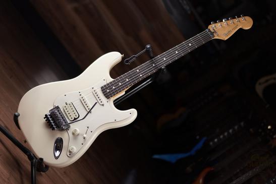 Fender Standard Stratocaster Floyd Rose #598706