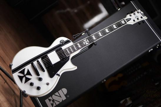 LTD Iron Cross Snow White James Hetfield Signature #624731